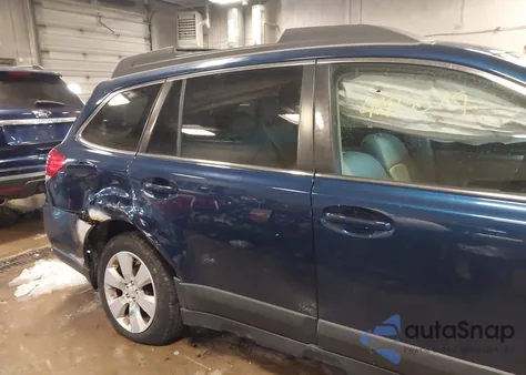 2011 Subaru Outback 2.5I Premium из США, поврежденный, VIN 4S4BRCCC3B3312154